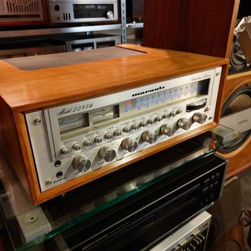 MARANTZ 2285 B Receiver Bolide Japan 1976 im woodcase